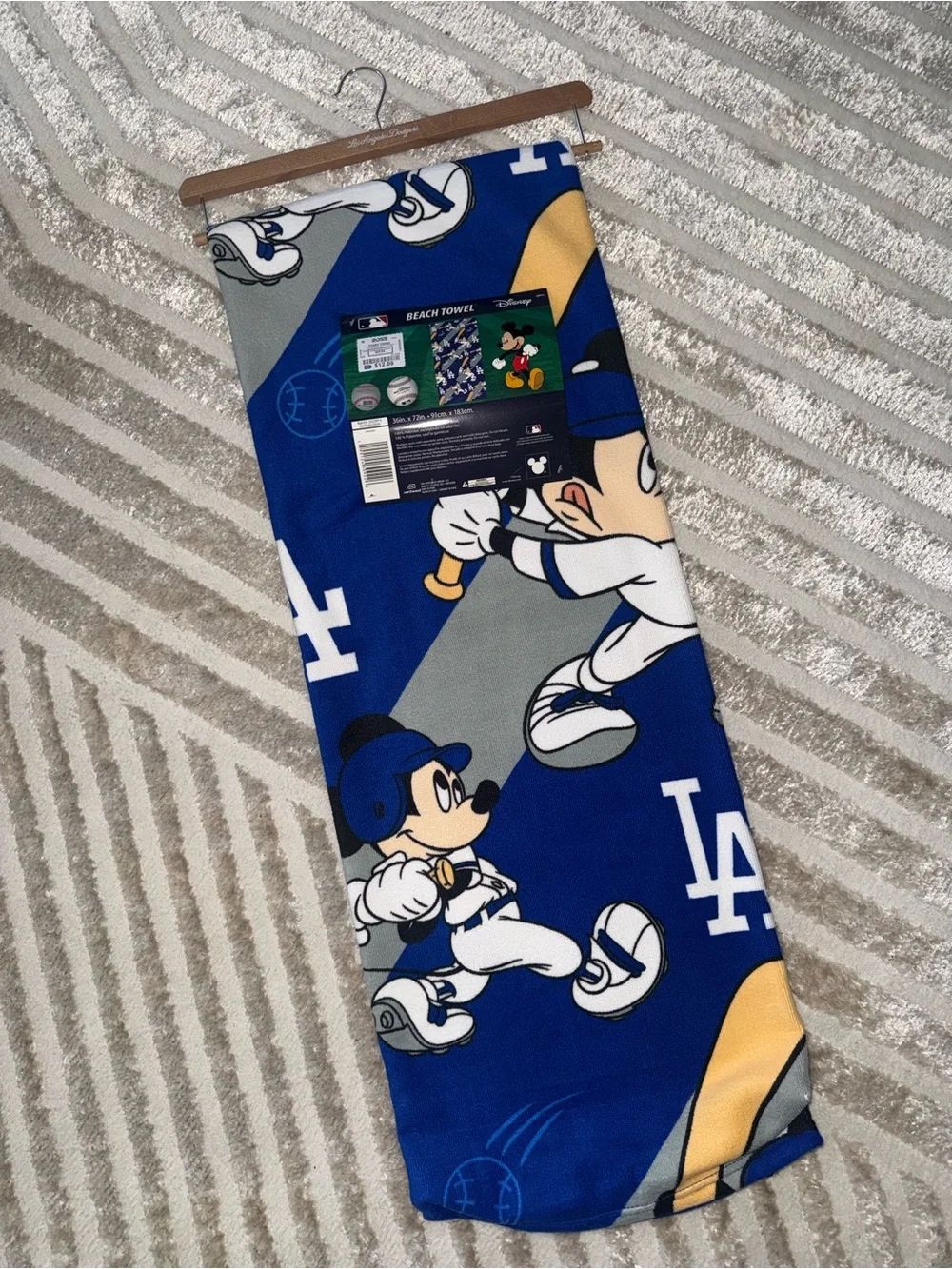 Dodgers Mickey Mouse beach towel